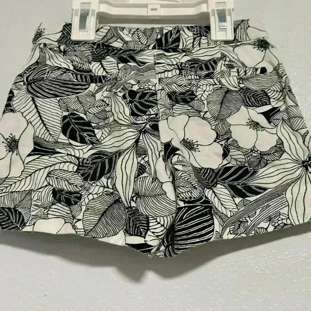 Janie and Jack Kids Girls Floral Print Shorts Size 7 Black White Cotton